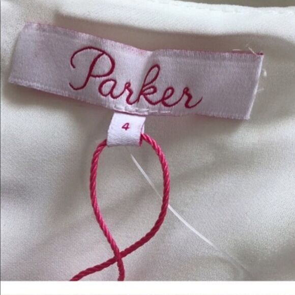 Parker White Zenna Sweetheart Neck Slip Mini Dress 

New With Tags 

Size 4 - Picture 8 of 10